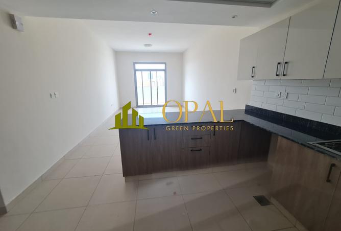 64432389 - Property Image 3