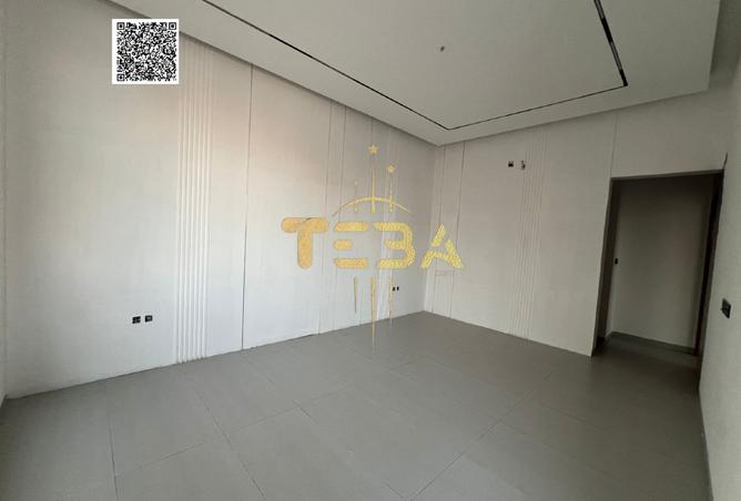 14351125 - Property Image 3