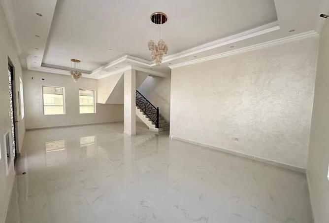 106430021 - Property Image 3