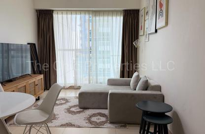 Apartment - 1 - 1 for rent in Mayfair Tower - Business Bay - Dubai