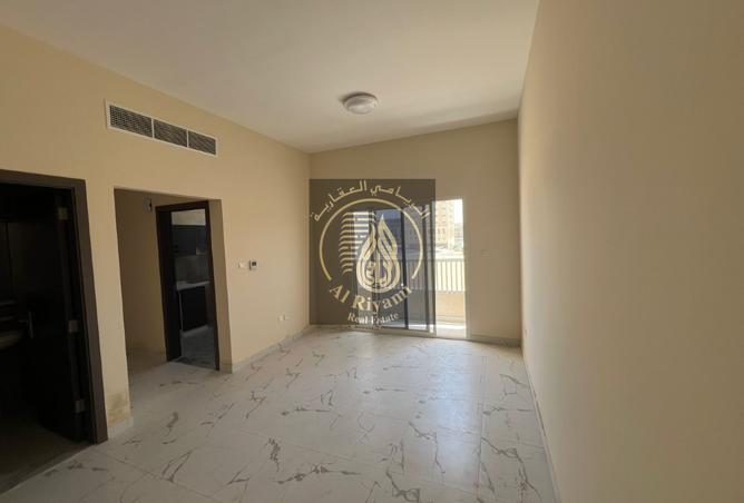 82356725 - Property Image 2