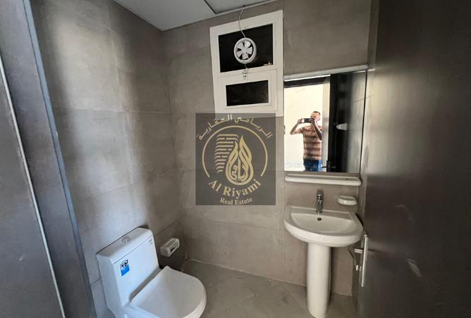 82356725 - Property Image 3