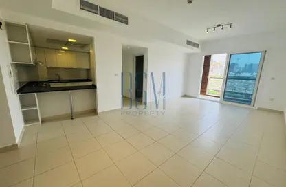 Apartment - 2 Bedrooms - 2 Bathrooms for rent in Oxford Building - District 14 - Jumeirah Village Circle - Dubai