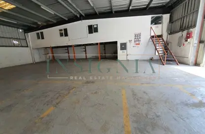 Warehouse - Studio for rent in Dubai Investment Park (DIP) - Dubai