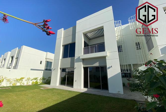 14402120 - Property Image 2