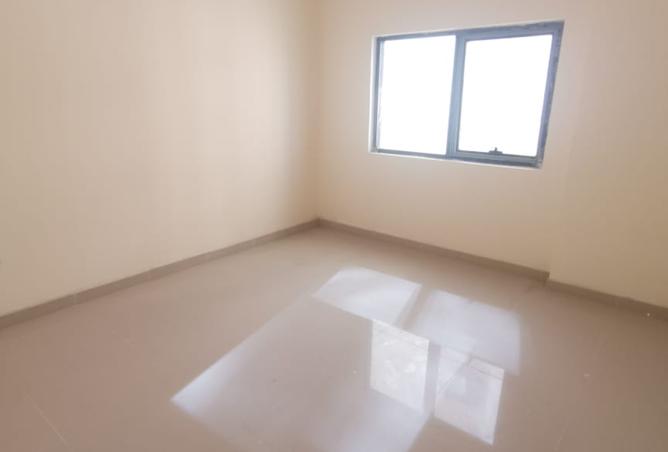 14420232 - Property Image 3