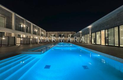 Villa - 3 Bedrooms - 4 Bathrooms for rent in Jumeirah 1 Villas - Jumeirah 1 - Jumeirah - Dubai
