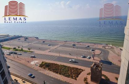 شقة - 2 غرف نوم - 3 حمامات للبيع في مساكن كورنيش عجمان - طريق كورنيش عجمان - عجمان