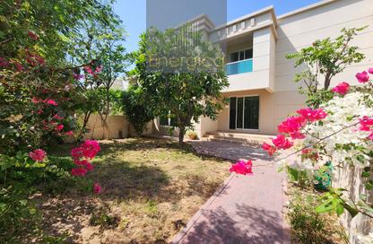 Villa - 3 Bedrooms - 3 Bathrooms for rent in Umm Suqeim 2 Villas - Umm Suqeim 2 - Umm Suqeim - Dubai