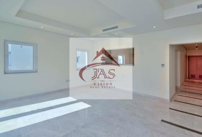 14722201 - Property Image 3