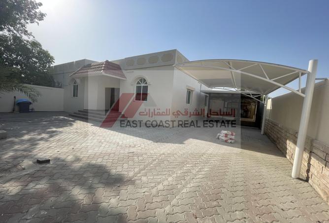 128837617 - Property Main Image