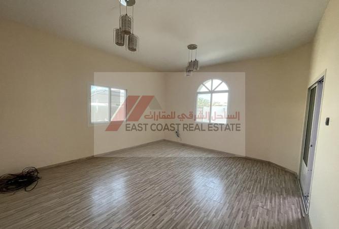 128837617 - Property Image 3
