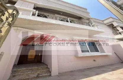 Villa - 2 Bedrooms - 3 Bathrooms for rent in Al Faseel - Fujairah