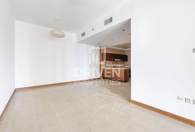 14261888 - Property Main Image
