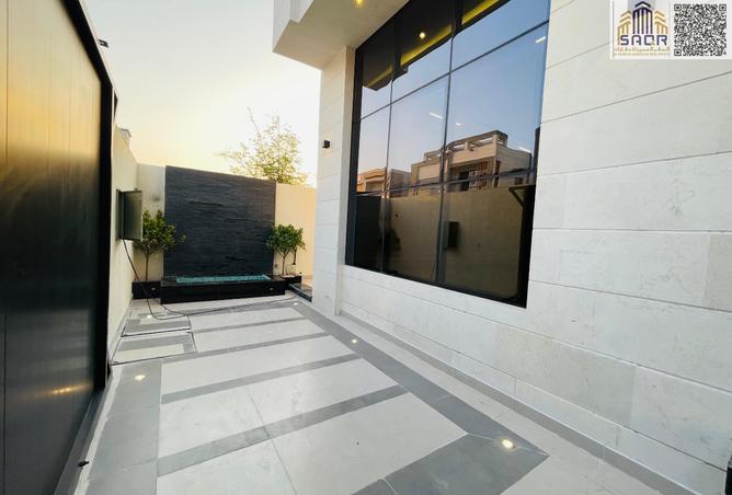 87449236 - Property Image 3
