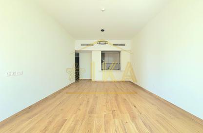 Apartment - 2 Bedrooms - 3 Bathrooms for rent in The Waves Residences - Mankhool - Bur Dubai - Dubai