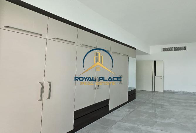 73115426 - Property Image 2