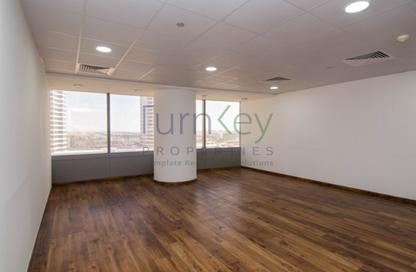 Office Space - 1 Bedroom for rent in Gold Tower (Au Tower) - JLT Cluster I - Jumeirah Lake Towers - Dubai
