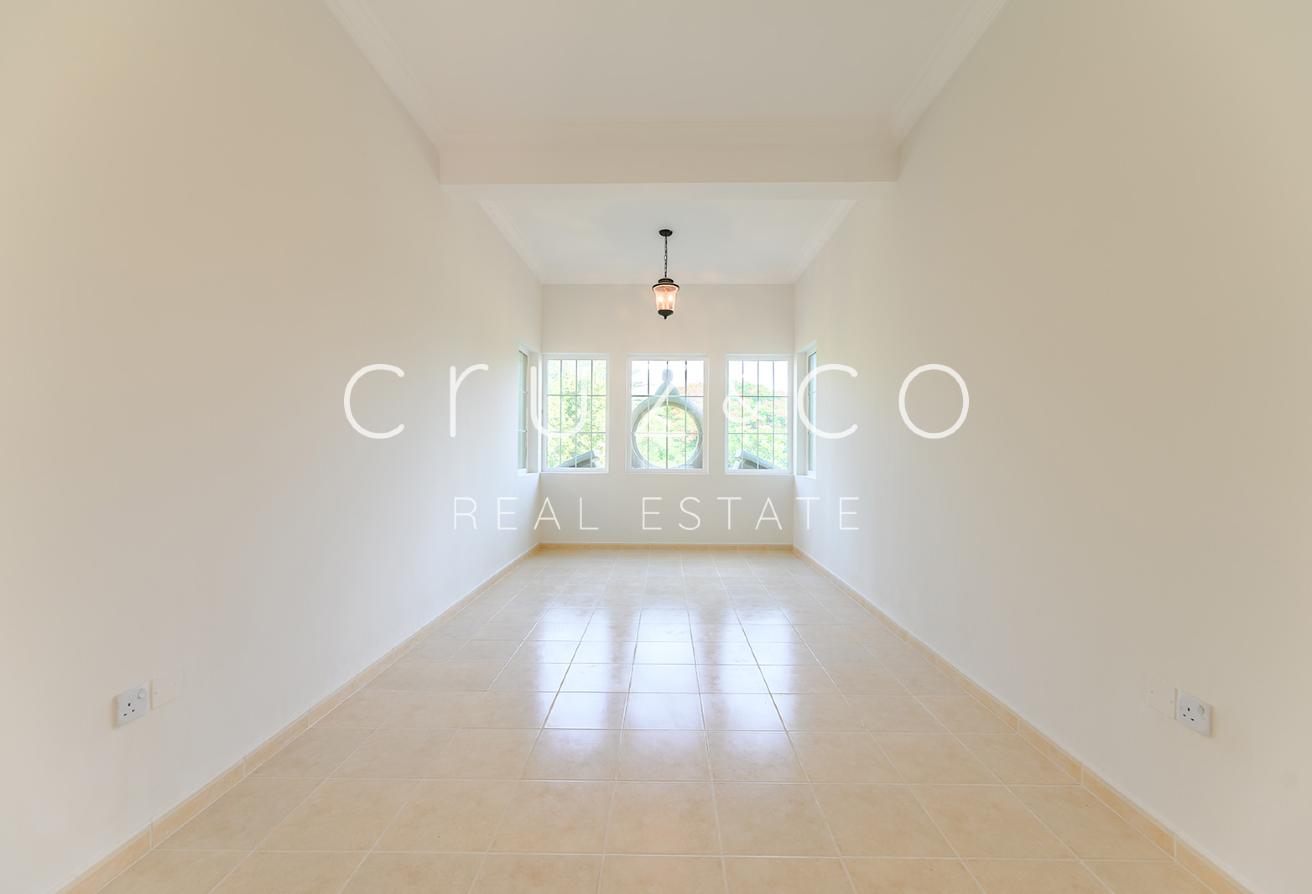 Monaco Style Home | Upgraded | Extended photo 18
