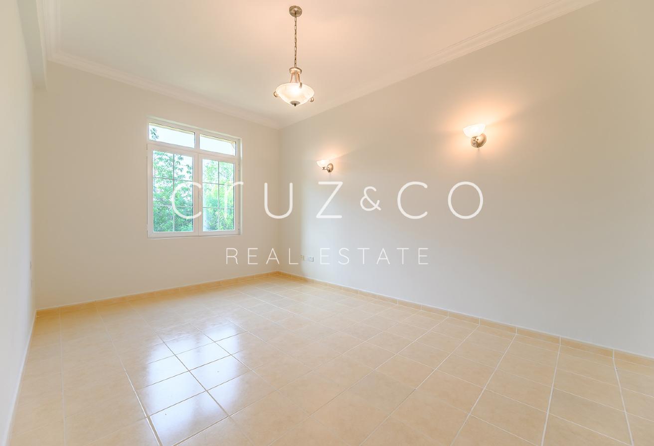 Monaco Style Home | Upgraded | Extended photo 20