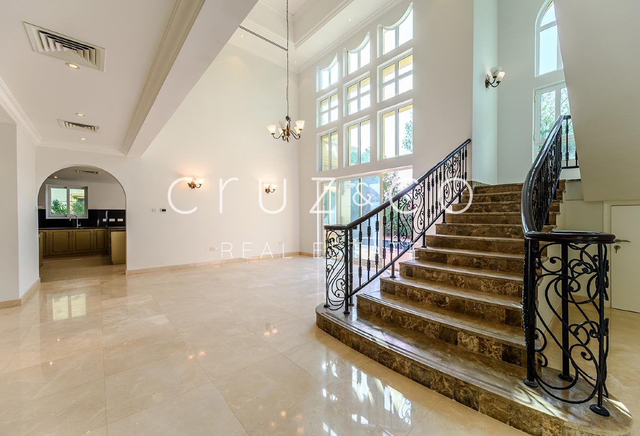 Monaco Style Home | Upgraded | Extended photo 7