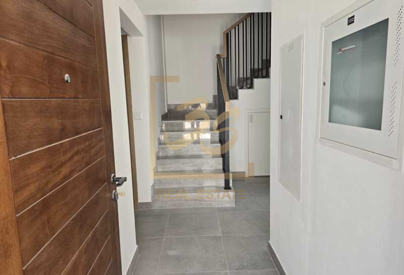 4BBrand New | Spacious Corner Villa | Huge Plot  by 270745 