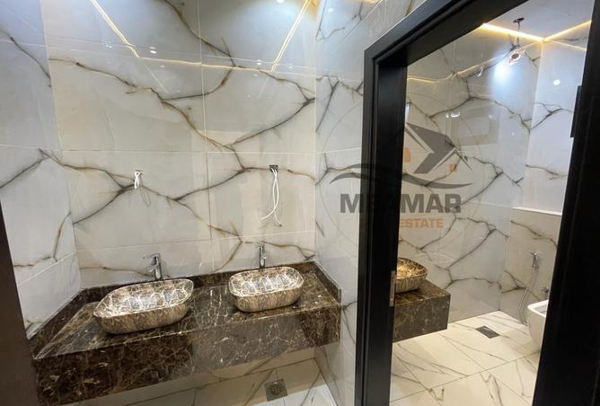 14597848 - صورة العقار 3