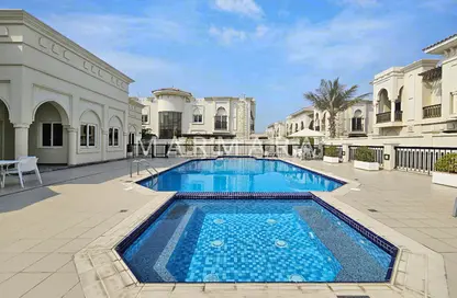 Villa - 5 Bedrooms - 5 Bathrooms for rent in Umm Suqeim 1 Villas - Umm Suqeim 1 - Umm Suqeim - Dubai