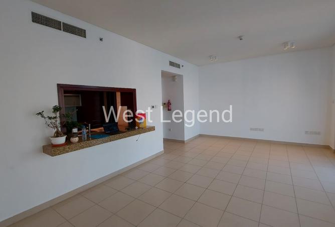 71113044 - Property Image 2