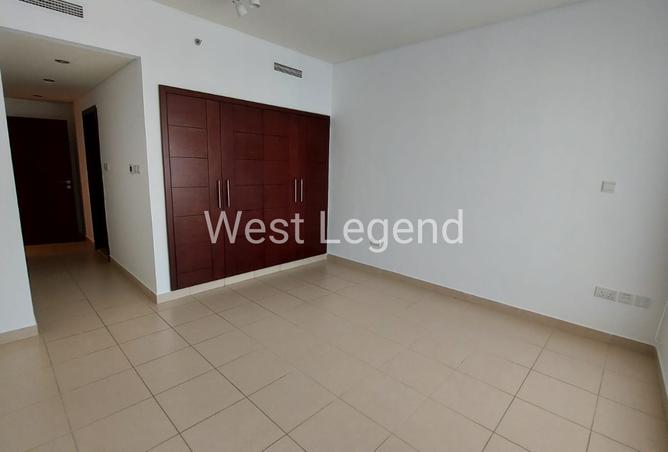 71113044 - Property Image 3