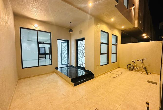 14671247 - Property Image 2