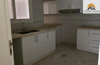 Apartment - 3 Bedrooms - 3 Bathrooms for rent in New industrial area - Ajman