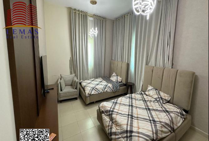 100428560 - Property Image 2
