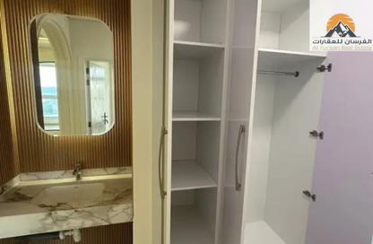 Apartment - 3 Bedrooms - 3 Bathrooms for rent in New industrial area - Ajman