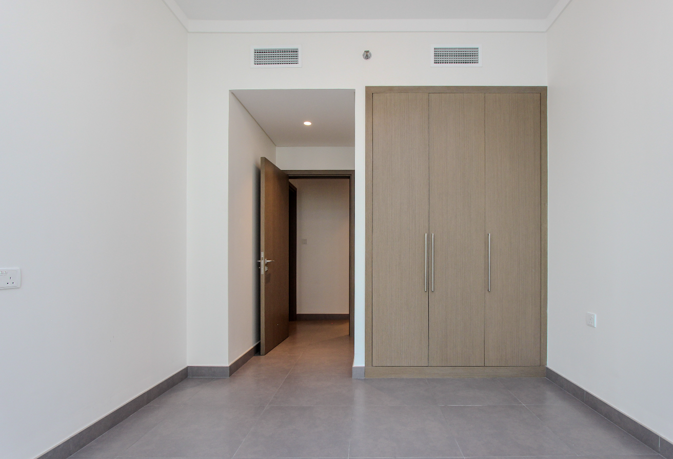 FACING CREEK BEACH | UPGRADED INTERIOR | RENTED