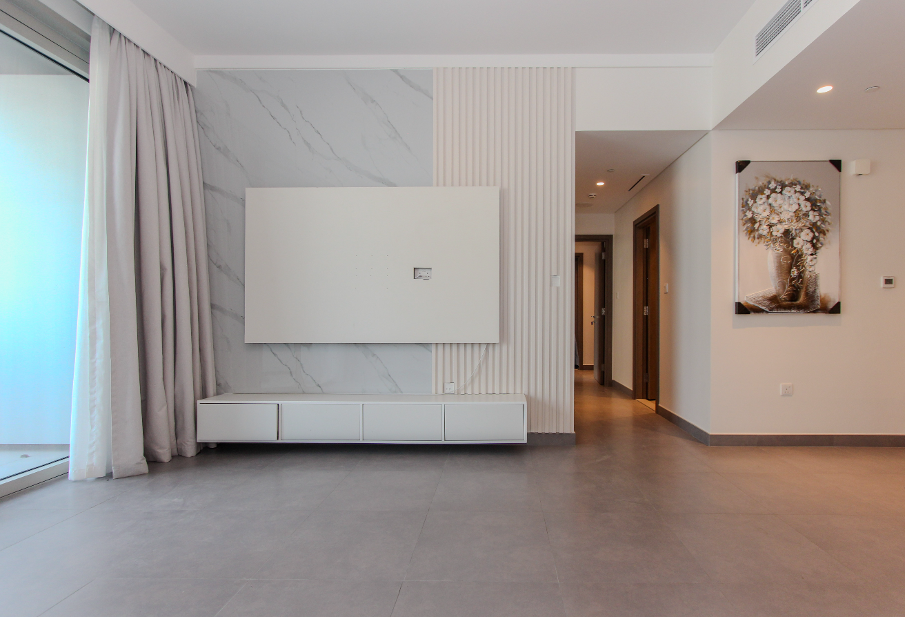 FACING CREEK BEACH | UPGRADED INTERIOR | RENTED