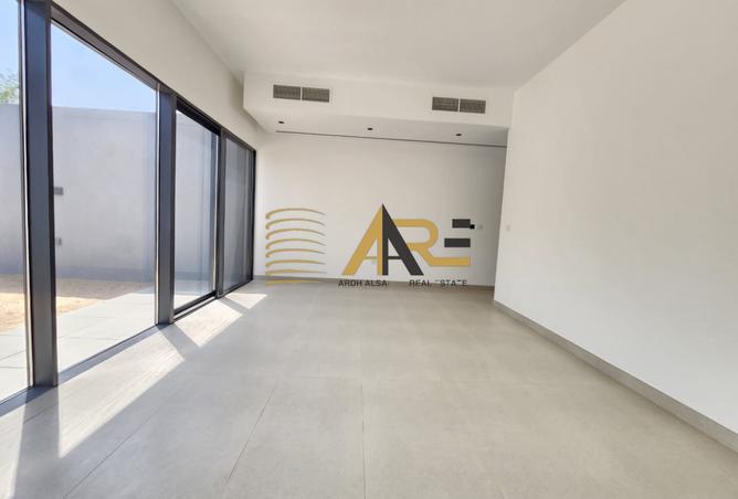 68272534 - Property Image 3