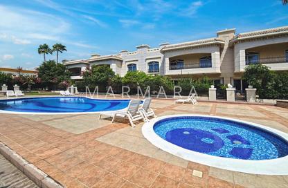 Villa - 5 Bedrooms - 5 Bathrooms for rent in Umm Suqeim 2 Villas - Umm Suqeim 2 - Umm Suqeim - Dubai