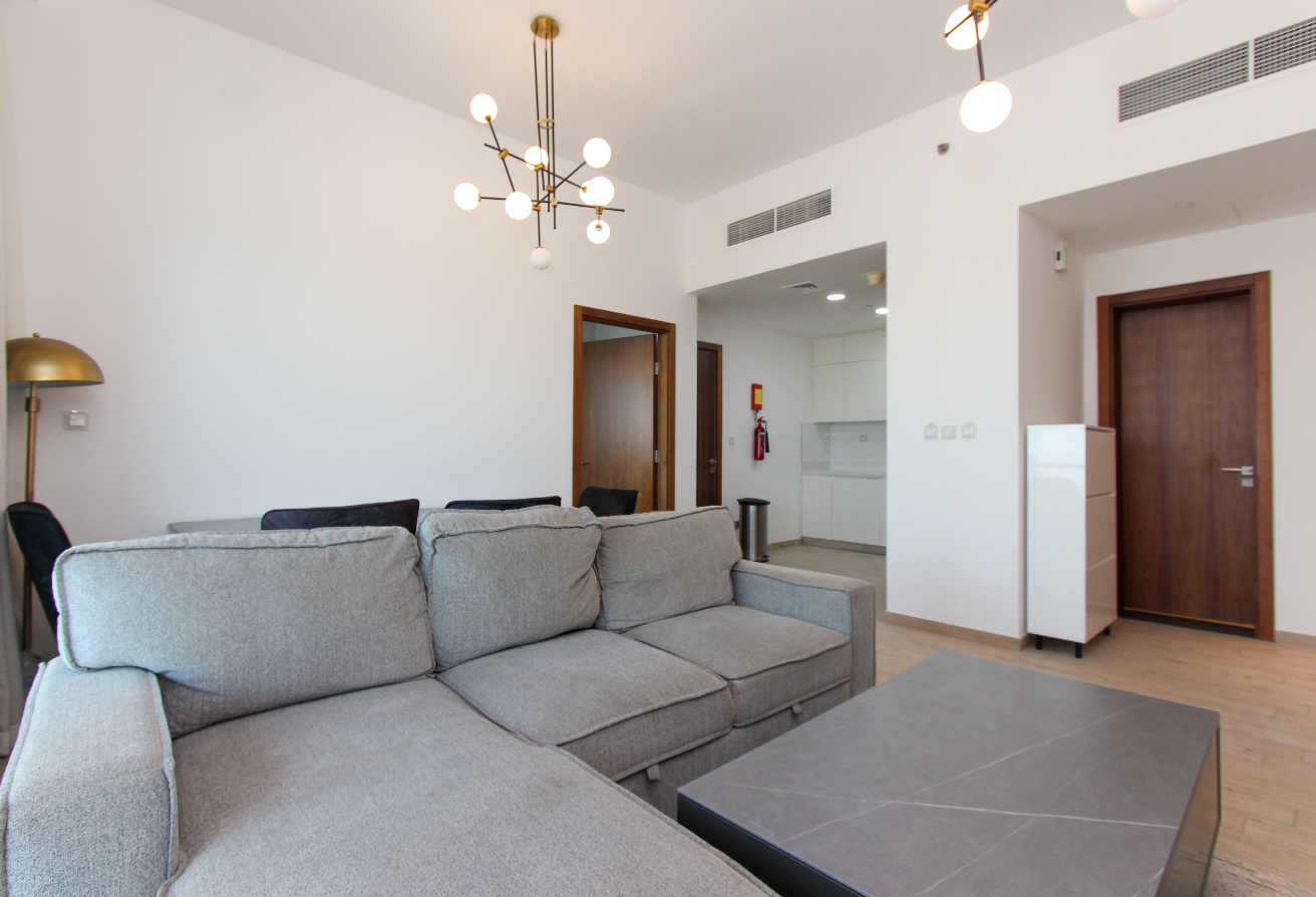 Fully Furnished | Ready to Move in | Large Layout
