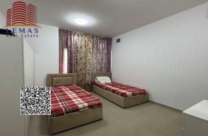 Apartment - 2 Bedrooms - 2 Bathrooms for rent in Corniche Tower - Ajman Corniche Road - Ajman