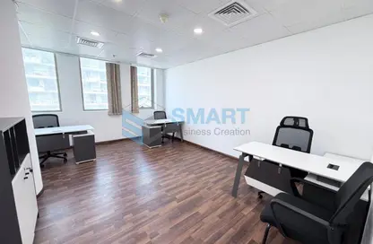 Business Centre - Studio - 4 Bathrooms for rent in Al Muraqqabat - Deira - Dubai
