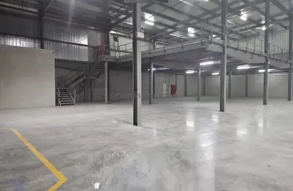 مستودع للايجار في المرحلة 2 - الفرجان - دبي