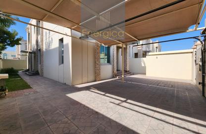 Villa - 5 Bedrooms - 4 Bathrooms for rent in Al Manara - Dubai