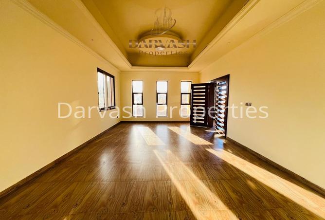 58166392 - Property Image 2