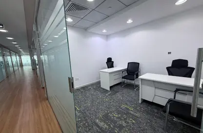 Office Space - Studio - 4 Bathrooms for rent in Hamdan Street - Abu Dhabi
