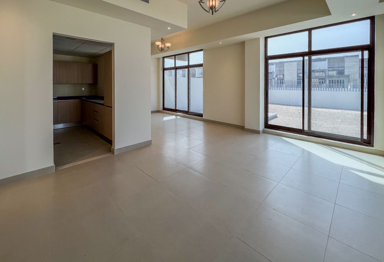 Corner Villa | Amazing Location | Landscaped