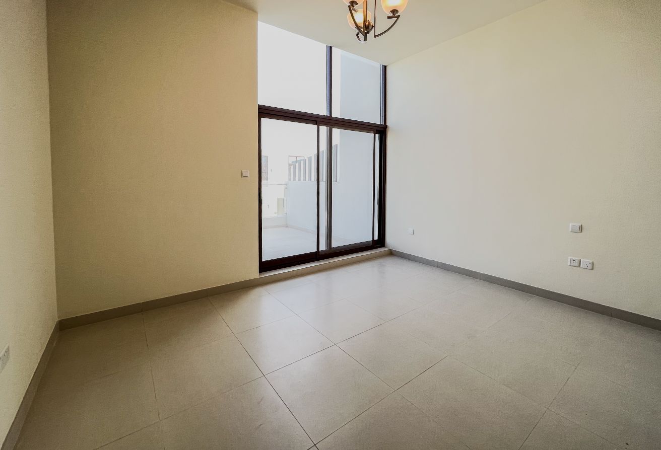 Corner Villa | Amazing Location | Landscaped