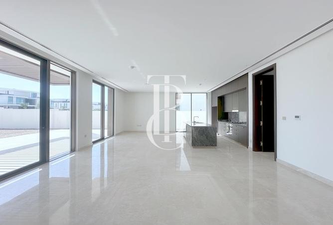 14321538 - Property Image 3