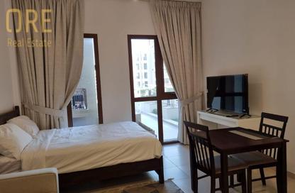 Apartment - Studio - 1 Bathroom for sale in Zahra Breeze Apartments 4A - Zahra Breeze Apartments 4 - Zahra Breeze Apartments - Town Square - Dubai