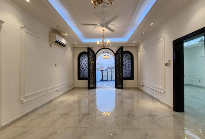 14825701 - Property Image 2